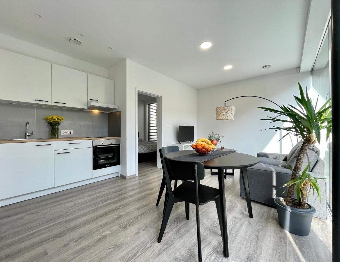 Tea Apartment Любляна Екстериор снимка
